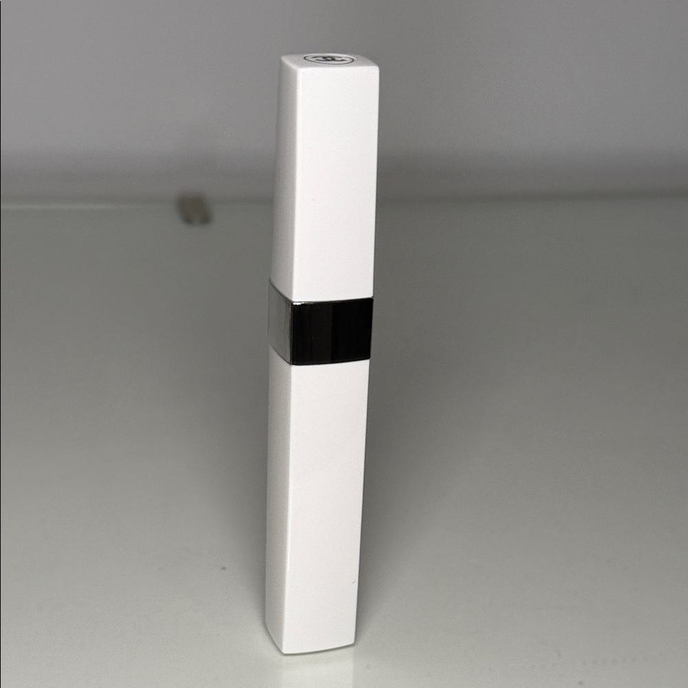 Chanel La Base Mascara